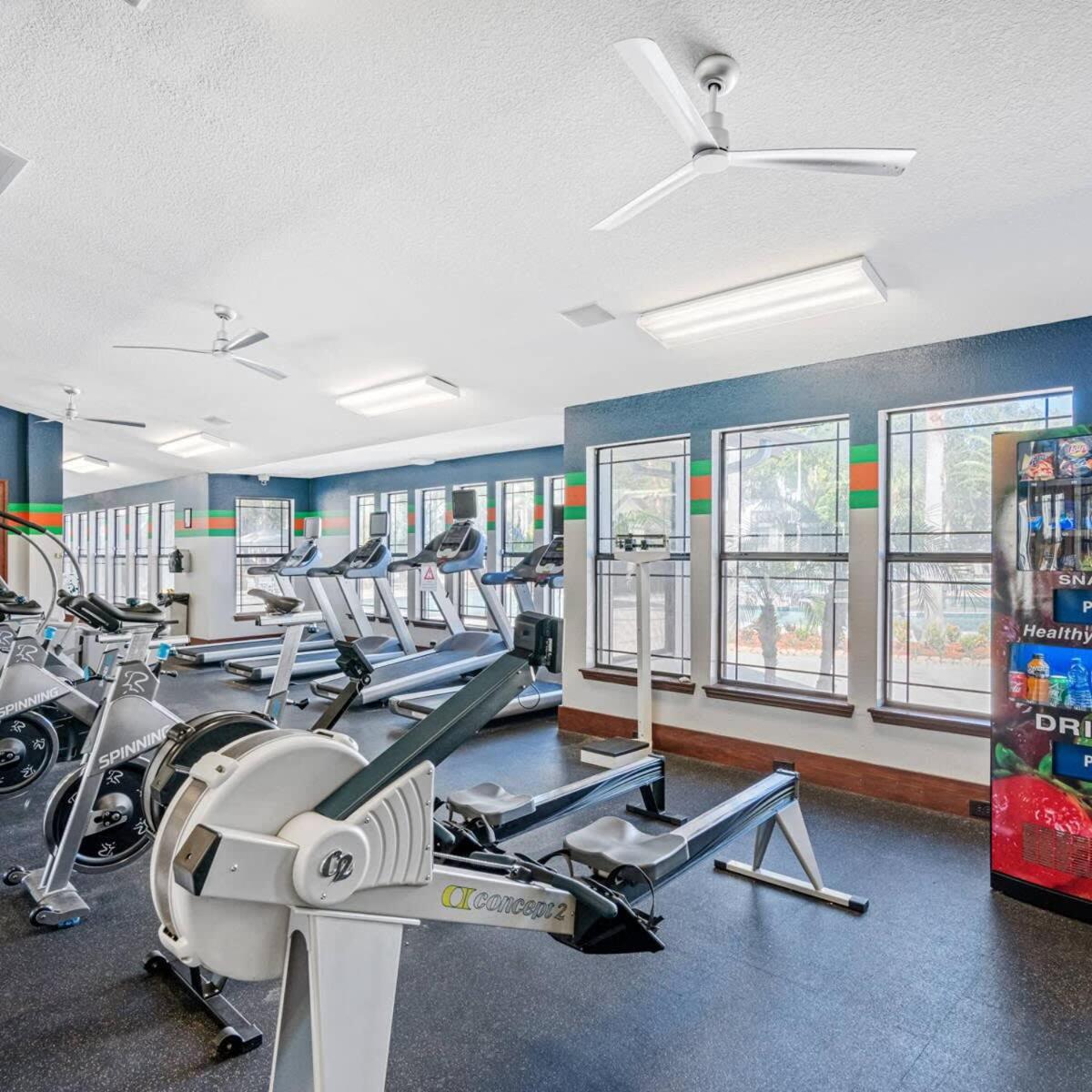 Вилла 4Bd 2 Mi To Usf Free Pool + 24 Hour Gym Тампа Экстерьер фото