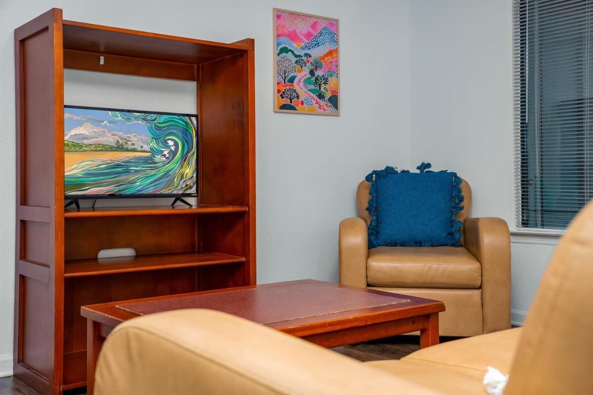 Вилла 4Bd 2 Mi To Usf Free Pool + 24 Hour Gym Тампа Экстерьер фото
